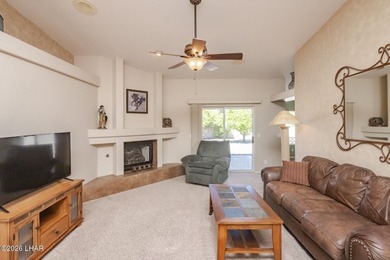Beautifully maintained single-owner home offering 3 bedrooms, 2 - photo 9