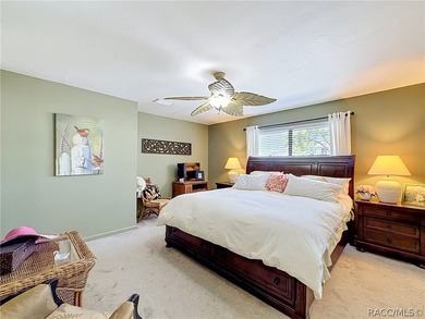 Welcome to waterfront living in the heart of Homosassa! Located - photo 20