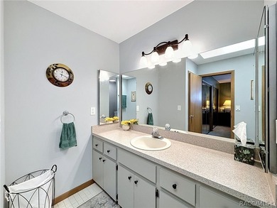 Welcome to waterfront living in the heart of Homosassa! Located - photo 24