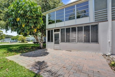 Private, first floor corner unit, furnished 2 bedroom/1.5 bath - photo 24
