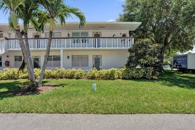 Private, first floor corner unit, furnished 2 bedroom/1.5 bath - photo 27