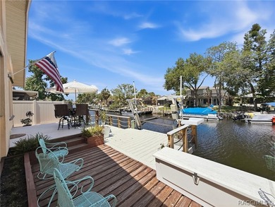 Welcome to waterfront living in the heart of Homosassa! Located - photo 49