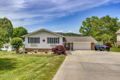 Lake Home in Anglers cove not far from the main channel of the - photo 1