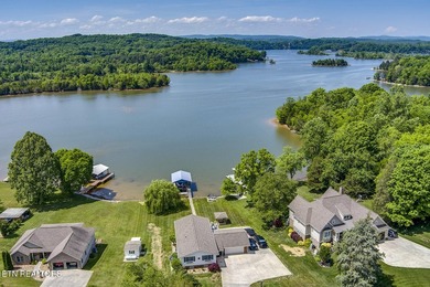 Lake Home in Anglers cove not far from the main channel of the - photo 2