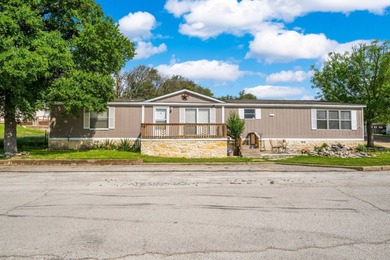 (private lake, pond, creek) Home For Sale in Kerrville Texas