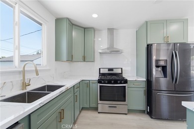 Welcome to sunny torrance. This home is a renovated modern 3 - photo 4
