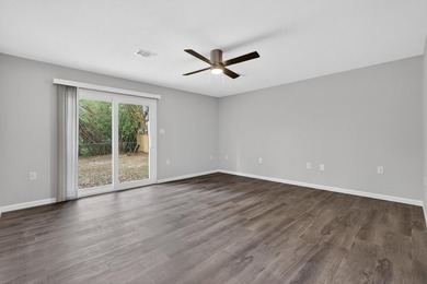 Centrally located in the heart of Fort Walton Beach, this - photo 15
