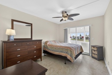 Welcome to this beautifully renovated 2 bed 2 bath spacious - photo 15