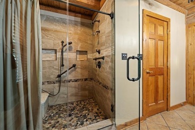Discover an exceptional lakefront retreat on Lake Secession-a - photo 15