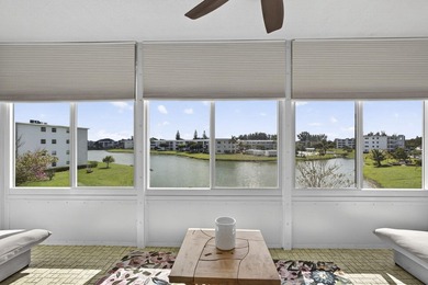 Welcome to this beautifully renovated 2 bed 2 bath spacious - photo 20
