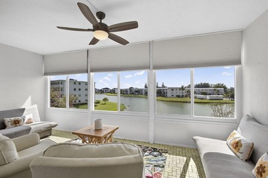 Welcome to this beautifully renovated 2 bed 2 bath spacious - photo 21