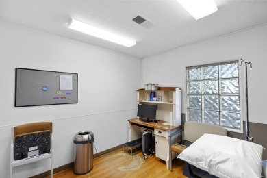 This commercial property offers a prime investment opportunity