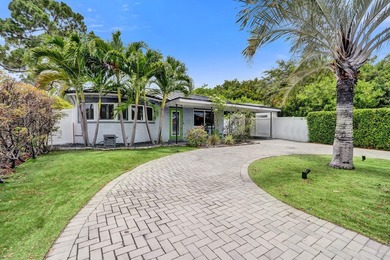 Welcome to this charming single-family residence located in East - photo 3