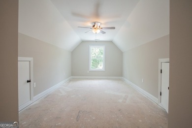 This is a custom home builder. Not your typical spec home! The - photo 26