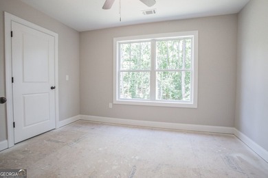 This is a custom home builder. Not your typical spec home! The - photo 27