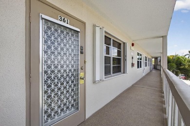 Welcome to this beautifully renovated 2 bed 2 bath spacious - photo 29