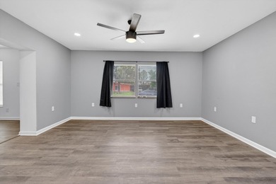 Centrally located in the heart of Fort Walton Beach, this - photo 37