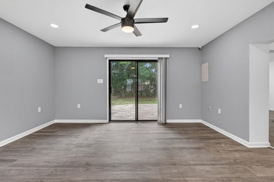 Centrally located in the heart of Fort Walton Beach, this - photo 38