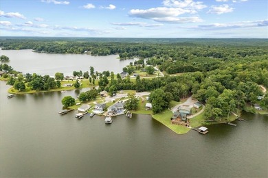 Discover an exceptional lakefront retreat on Lake Secession-a - photo 42