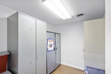 This commercial property offers a prime investment opportunity