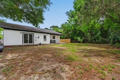 Centrally located in the heart of Fort Walton Beach, this - photo 46