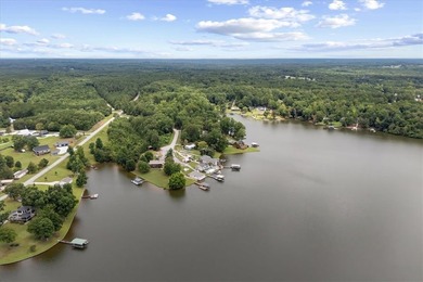 Discover an exceptional lakefront retreat on Lake Secession-a - photo 48