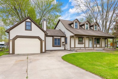 (private lake, pond, creek) Home For Sale in Lake Orion Michigan