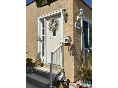 Welcome to an incredible opportunity to own a remodeled entry - photo 5