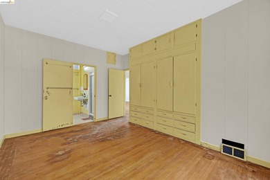 Charming Turn-of-the-Century Opportunity in Point Richmond! - photo 10