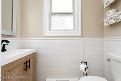 Welcome to 198 Willowbrook Road - an exceptional, beautifully - photo 15
