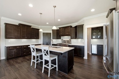 Rare opportunity to own a custom full-brick home on 20 - photo 17