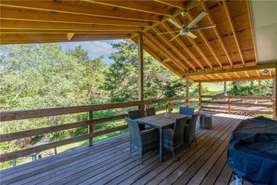 Welcome to your Lake of the Ozarks retreat! This fully updated 2 - photo 19