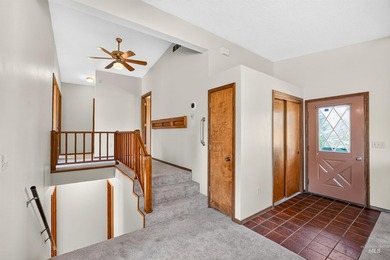 Welcome to Cascade!! Come home to this private home located in - photo 22