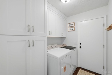 PRICE IMPROVEMENT* Discover an open and inviting floor plan in - photo 24