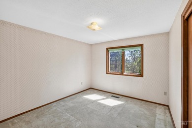 Welcome to Cascade!! Come home to this private home located in - photo 35