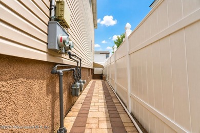 Welcome to 198 Willowbrook Road - an exceptional, beautifully - photo 36