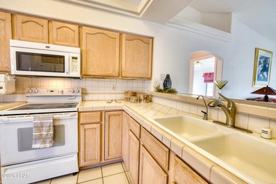 Welcome to 3170 Osborn Drive! An exceptional 3 bedroom, 2 bath - photo 10