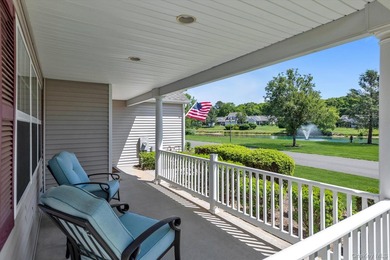 Welcome home to this highly sought-after, beautifully maintained - photo 19