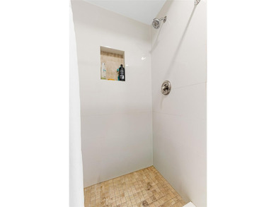 Back on Market! Discover the perfect blend of comfort and - photo 20