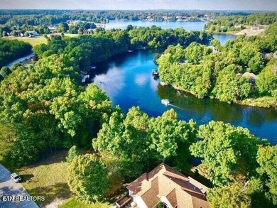 Great Lakefront lot on Holiday Lake! Very few lake lots - photo 1