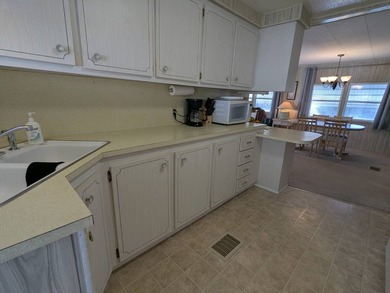 Discover your cozy retreat in Clearwater, Florida's serene fifty - photo 8