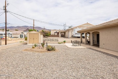Immaculate and move in ready! This beautifully maintained - photo 9