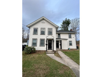 Farmington River - Hartford County Home For Sale in Farmington Connecticut