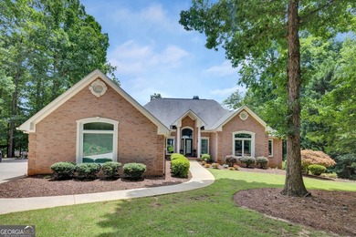 Hidden Valley 1.5acre Lakefront Estate with private beach area - photo 16