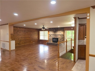 MOTIVATED SELLER! $20,000 PRICE IMPROVEMENT! Owner Financing - photo 7