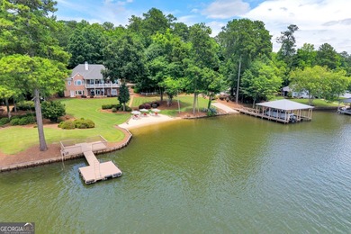 Hidden Valley 1.5acre Lakefront Estate with private beach area - photo 17
