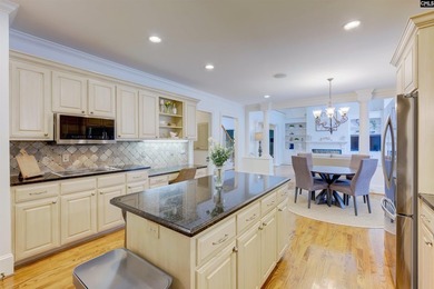 Tucked on nearly 0.80 acres in a sought-after Lexington location - photo 18