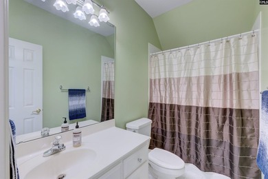 Tucked on nearly 0.80 acres in a sought-after Lexington location - photo 32