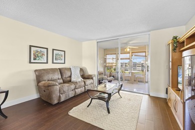 Owner Financing Available! FULLY FURNISHED move-in ready!! - photo 5