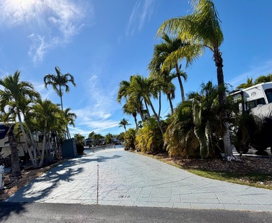 (private lake, pond, coastal) Lot For Sale in Chokoloskee Florida